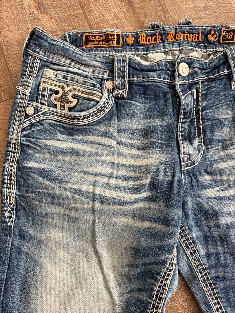 Rock Revival Men's Faded Blue Distressed Jean Shorts - Picture 5 of 9